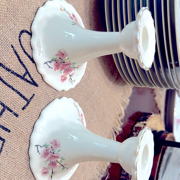 Peach Blossom (Bolero)
by WS GEORGE - Picture 1 of 7